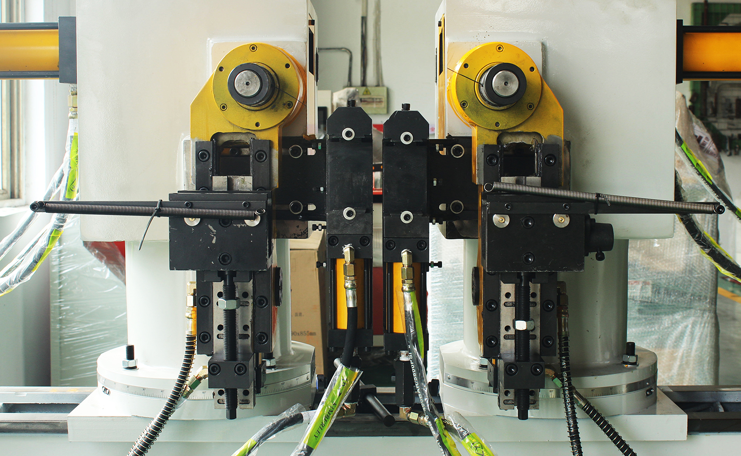 Roterende Twin Head Multi-Bending Pipe Machine