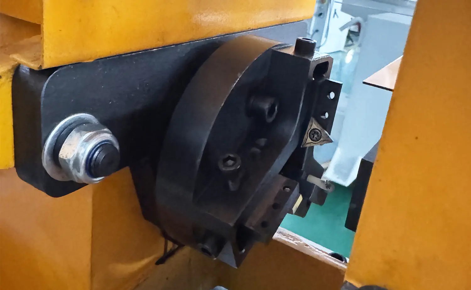 EF PV1-serien hydraulisk halvautomatisk røravfasingsmaskin EF PV1-serien hydraulisk halvautomatisk røravfasingsmaskin